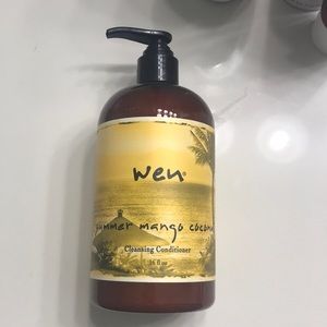 Wen cleansing conditioner.